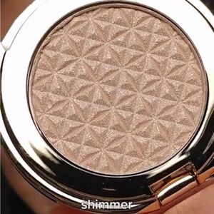 Tarte Amazonian Clay 12 Hour Highlighter in Shimmer